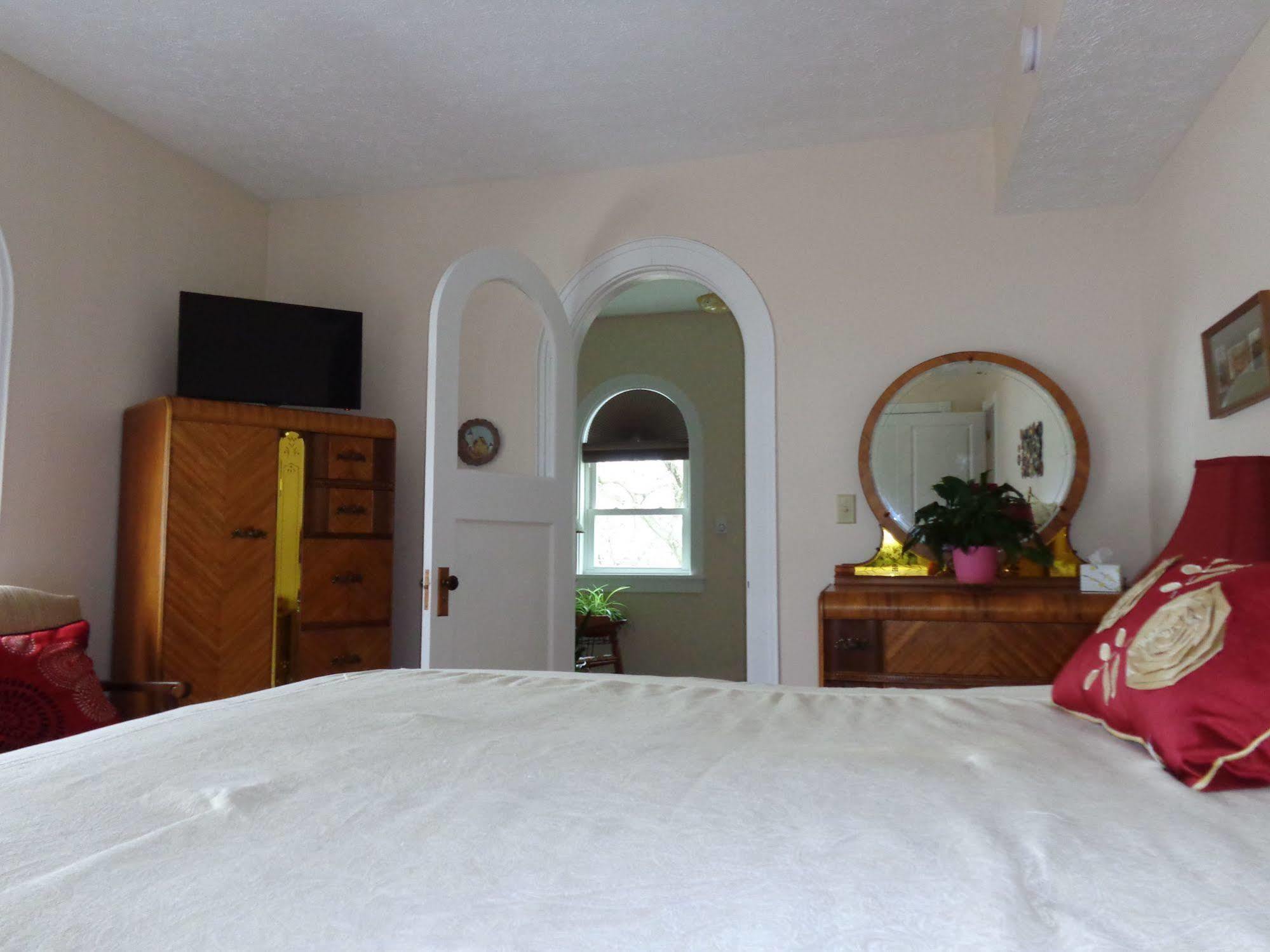 Connellsville Bed And Breakfast エクステリア 写真