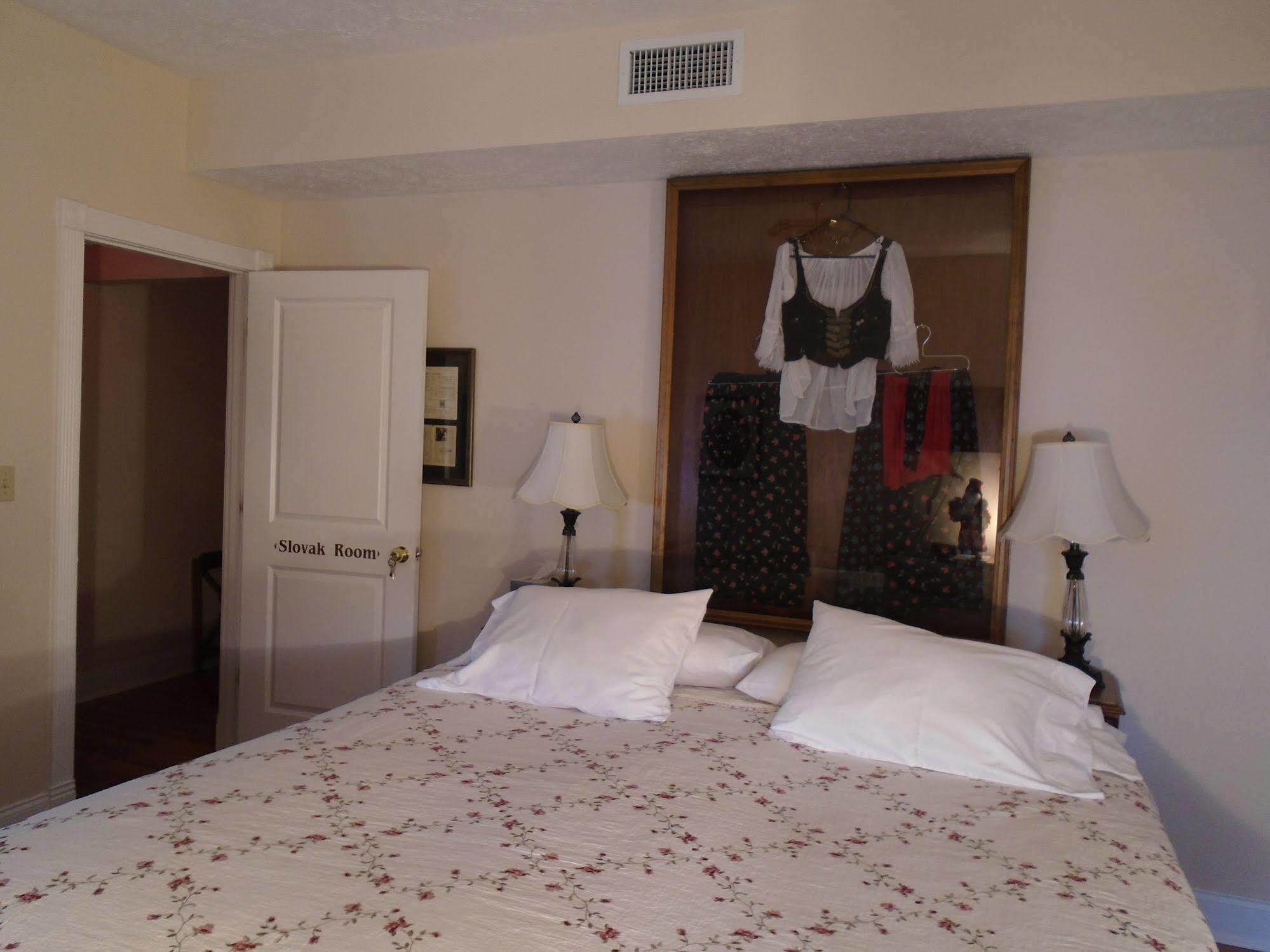 Connellsville Bed And Breakfast エクステリア 写真